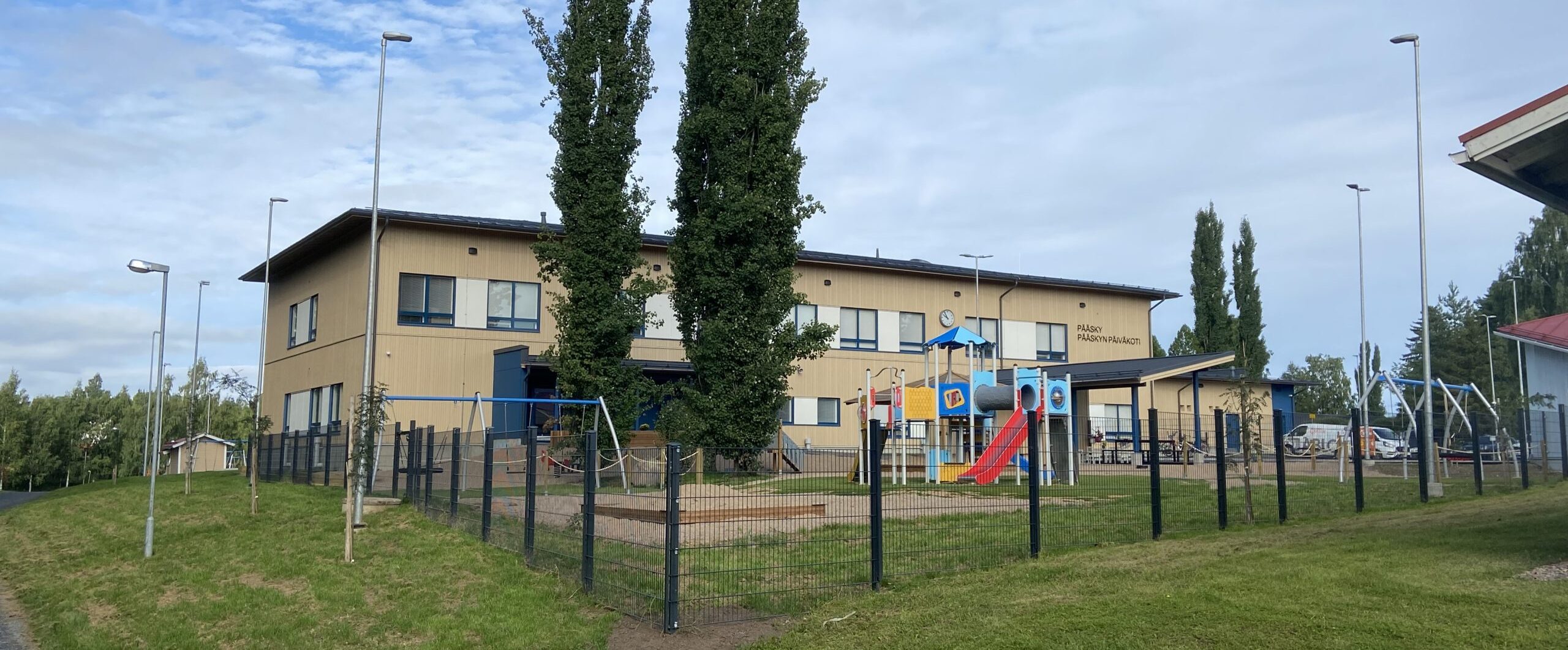 The exterior of Pääskyn Kindergarten.