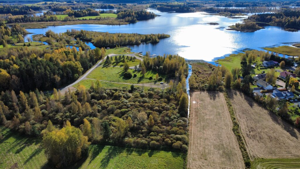 Ilmakuva Jämijärven Markulahdesta.